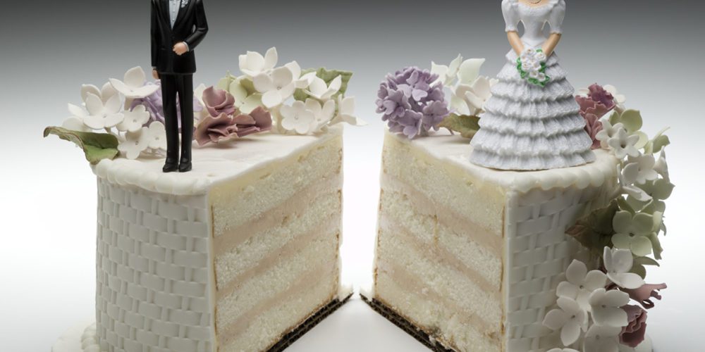 Wedding cake cut in half