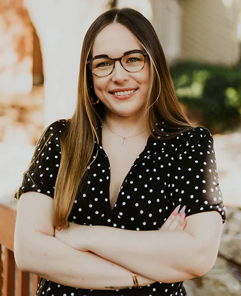 haley-rheaves-attorney-490x600 Haley Rheaves - Associate Attorney